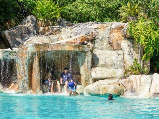 Piscina Naturale con cascata